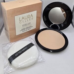 Laura Geller Double Take Baked Foundation in Light